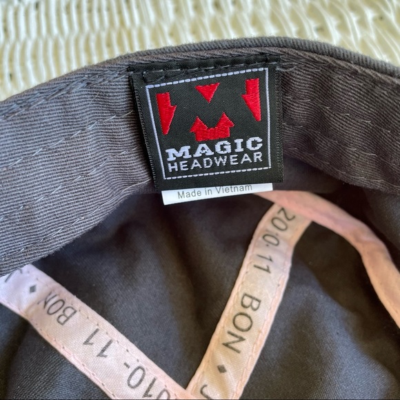 Bon Jovi The Circle Tour Military Hat Women’s Gray Adjustable Cap 2010 - Picture 8 of 9